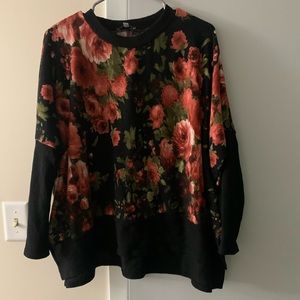 White birch medium blouse. Floral pattern